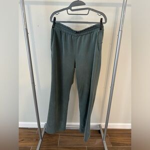 Lululemon softstreme pant size 10
